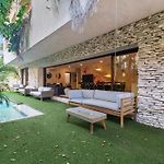 Villa Mayas