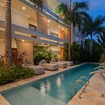 Valhalla Residence by Biwa