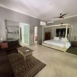 Casa Zaba