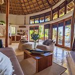 Casa Zaba