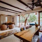 Beachfront Villa Casa Tulum Beach 8