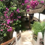 Tua Large Comfortable Pool Parking Space * Tulum