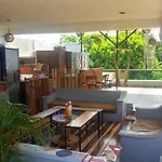 Banana Hotel