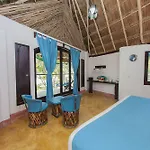 Hotel Mestizo Gallery 4*