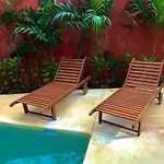 Mayas Villa *