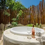 Poolside Bliss With Private Terrace And Jacuzzi * Tulum