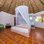Mestizo Gallery Hotel 4*