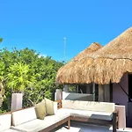 Feronia Villa