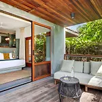 Сasa de vacaciones Luxury Beachfront In Sian Kaan