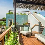 Luxury Beachfront In Sian Kaan Сasa de vacaciones Tulum