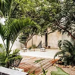 Holiday home In La Veleta For 16 Guests Tulum