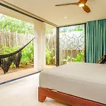 Apartamento Gorgeous Flowy Space With Wrap-around Private Pool Tulum