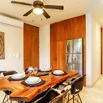 Jungle Luxury In Private Residential Area & Stunning Rooftop By Stella Apartamento *