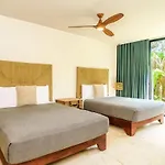 Gorgeous Flowy Space With Wrap-around Private Pool Apartamento Tulum
