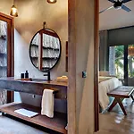 Beachfront Villa In Tankah Bay