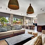 Beachfront Villa In Tankah Bay