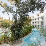 Your Place In Town With Pool, Coworking And Gym Located At Central Park Lagunas