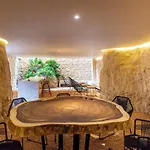 Sessile By The Spot Apartamento