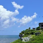 Weary Traveler Hostel