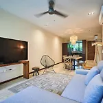 Apartamento Odyssey - Private Plunge Pool & Club Access