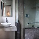Macondo Apartahotel 4*