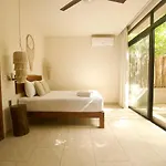Acinté By Endémico Apartahotel 2*