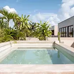 305 Luxury Penthouse With Private Pool Tulum