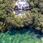 Country Club Private With Pool 18 People Villa
