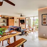 Apartamento Eco-designed & Nature-infused Units By Stella Tulum
