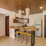 Macondo Apartahotel 4*