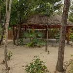 Macondo 4*