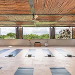 Irie Apartahotel Tulum