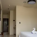 Moonshine & Hotel Tulum