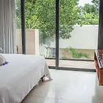 Hotel Moonshine & Tulum