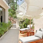 La Veleta Luxury Condos