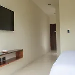 Hotel Moonshine & Tulum
