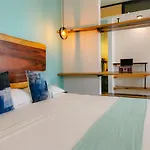 Apartahotel Les Calle 2 By Galian - 350m From Ado Bus Terminal