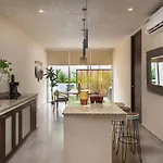 1br With Private Pool And Rooftop Access A103 *