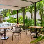 Private Studio Wterrace & Direct Pool Access A104