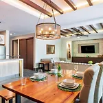 2Br Luxury Suite With Infinity Pool In Aldea Zama