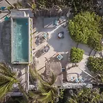 Rocky Villa In Tulum Beach Walking Distance To Papaya Project!