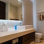 Park Modernstudio, Gym, Spa, Wi-fi, Cowork Apartamento *