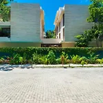 305 Luxury Penthouse With Private Pool