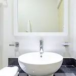 Promo 2br With Rooftop Pool, Gym And Free Bikes *