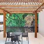 N35 Jungle Nest *
