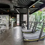 Park Modernstudio, Gym, Spa, Wi-fi, Cowork *