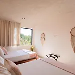 Apartahotel Macondo 4*