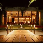 Invisible House Tulum - Jungle Studio