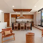 Aru Luxury Condos - Private Pools