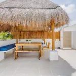 Apartment Perfectly Situated Between The Beach & Town By Stella Tulum